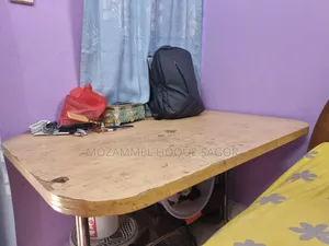 Autobi Wooden Table