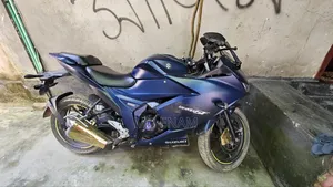 Suzuki Gixxer SF 2024
