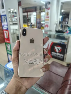 অ্যাপল আইফোন এক্সএস ৬৪ জিবি গোল্ড