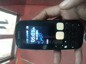 নোকিয়া ১০৫ ব্ল্যাক