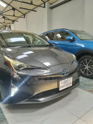 Toyota Prius 2016 Gray
