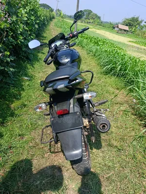 Bajaj Pulsar 150 2019 Red