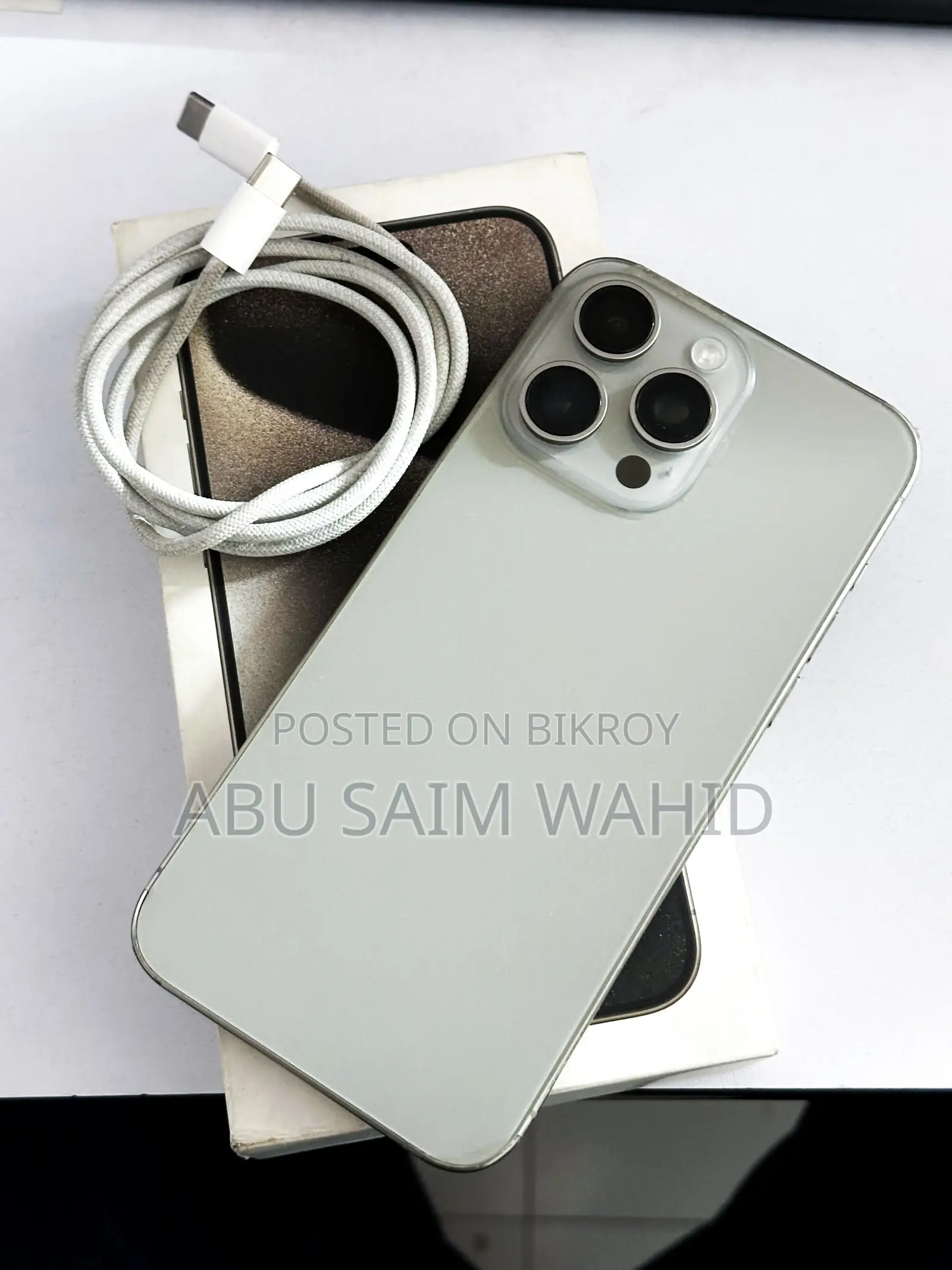 Apple iPhone 15 Pro Max 256 GB