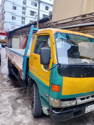 Urgent sale of 3 ton pickup