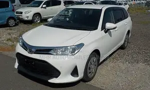 Toyota Corolla Fielder 1.5 Petrol FWD 2021 White