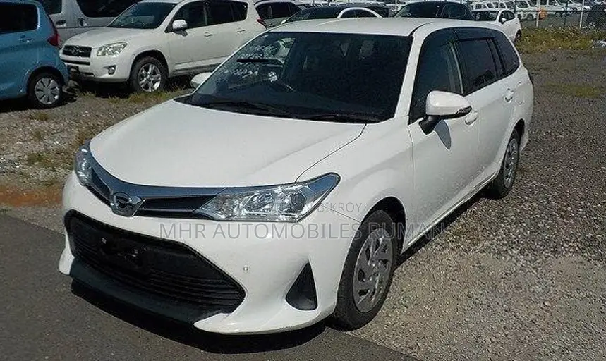 Toyota Corolla Fielder 1.5 Petrol FWD 2021 White