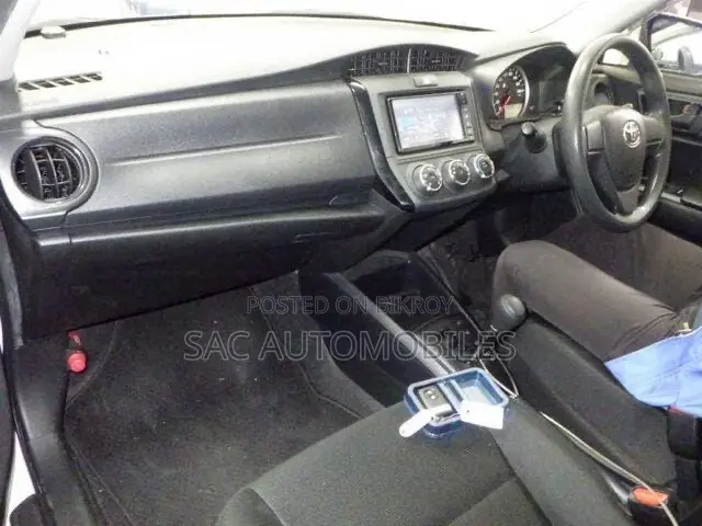 New Toyota Axio 1.5 G 2WD 2020 Pearl