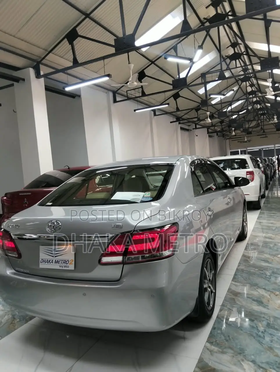 Toyota Premio 2016 Silver