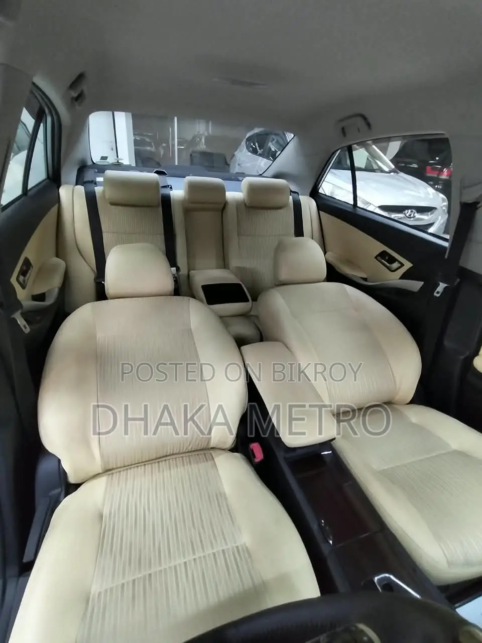 Toyota Premio 2016 Silver