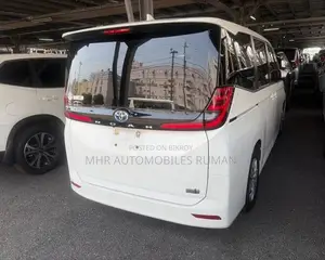 Toyota Noah 2022 Pearl