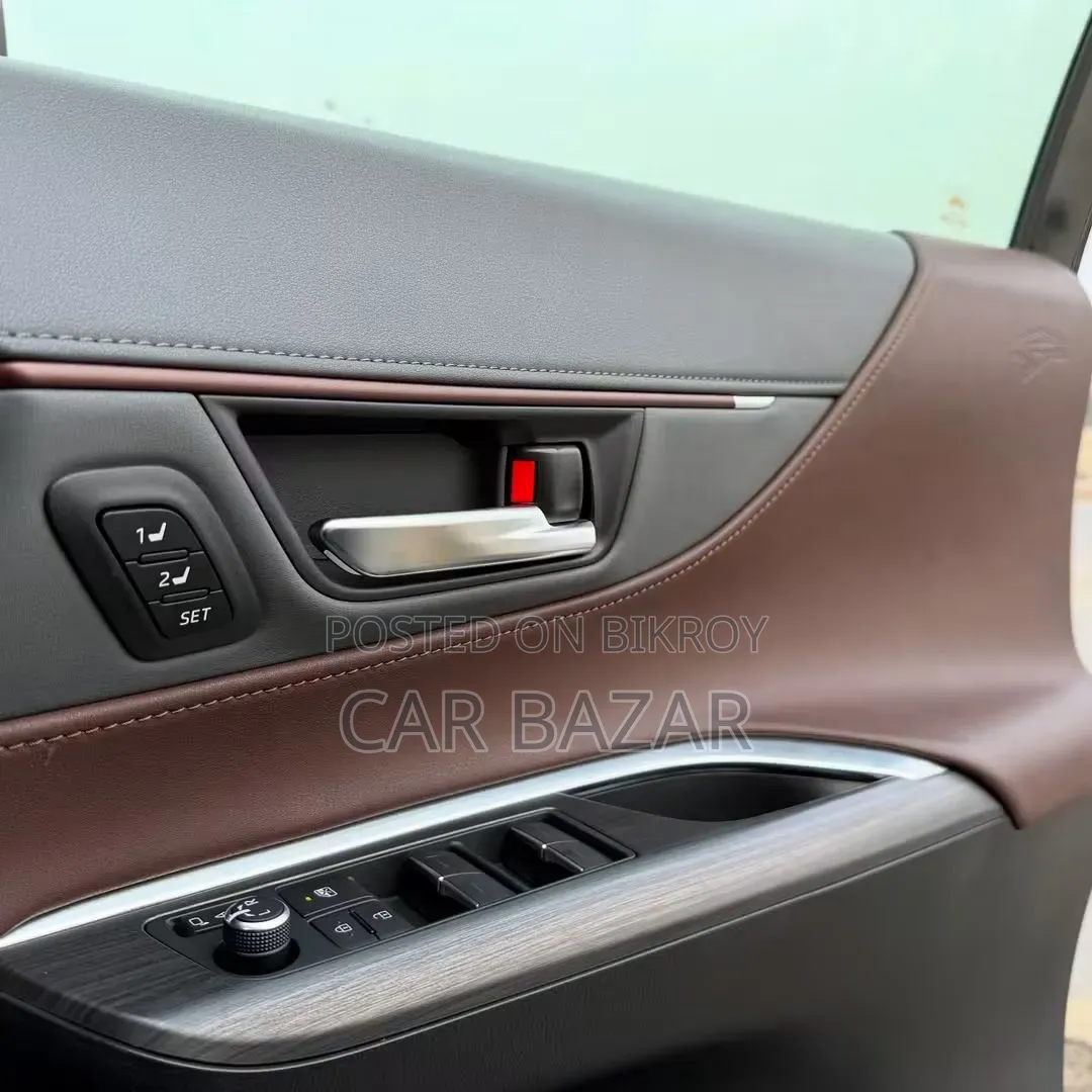 Toyota Harrier Hybrid Z 2020 Black