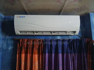 ওয়ালটন আয়োনাইজার এসি রিমোটসহ – ভালো অবস্থা