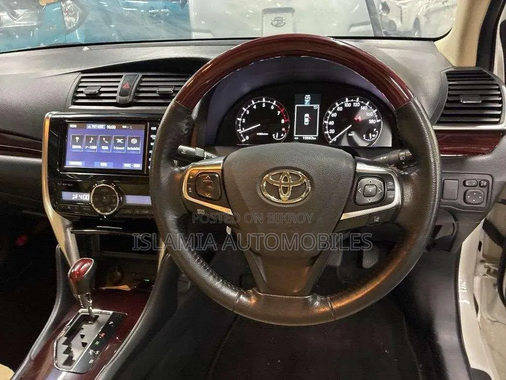 Toyota Premio 2021 Pearl