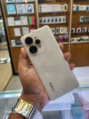 রিয়েলমি ৫ ১২৮ জিবি হোয়াইট