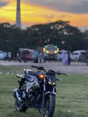 সুজুকি গিক্সার ২০২৫ ব্ল্যাক