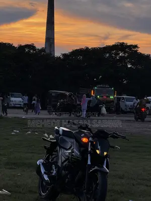 সুজুকি গিক্সার ২০২৫ ব্ল্যাক