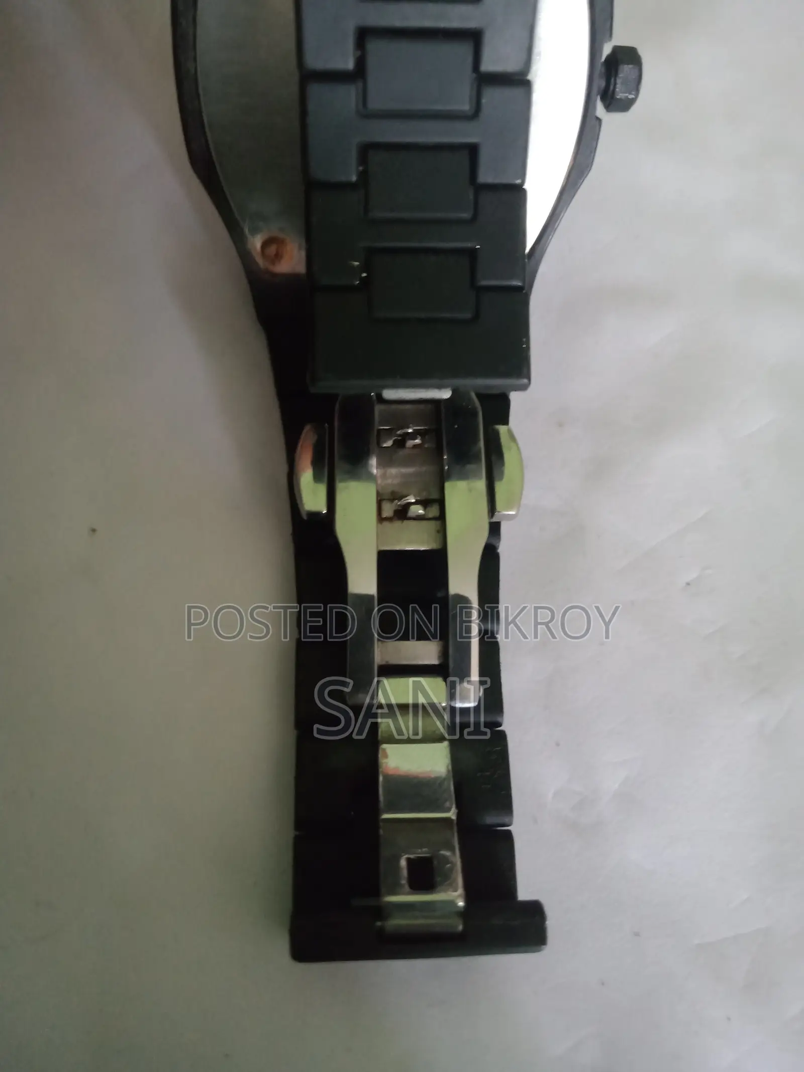 Hand Watch / Wrist Watch