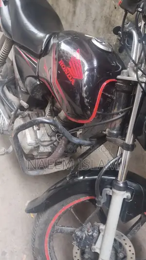 Honda Shine SP 2014 Red