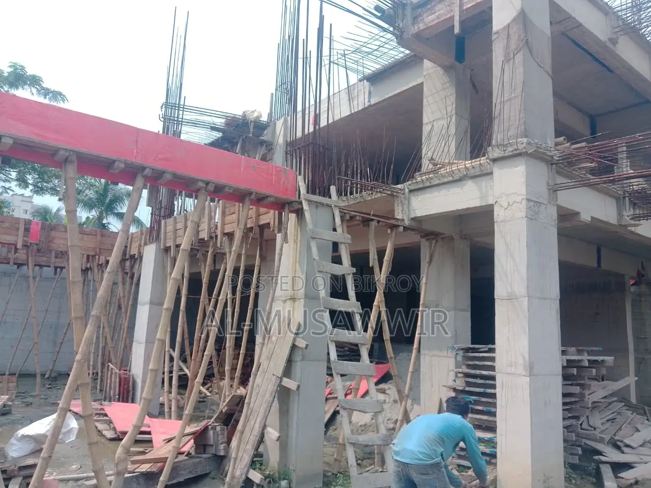 আল-মুসাউইর, উত্তরায় ৩ বেডরুমের অ্যাপার্টমেন্ট বিক্রয়ের জন্য