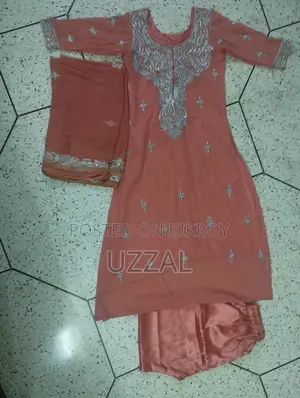 Elegant Peach & Silver Embroidered 3-Piece Set With Georgette Fabric