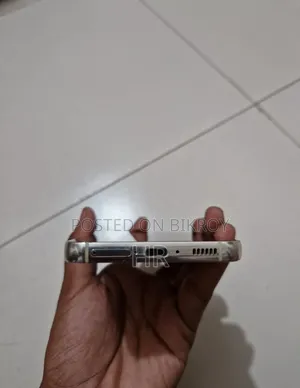 স্যামসাং গ্যালাক্সি এস২৩ ২৫৬ জিবি সাদা