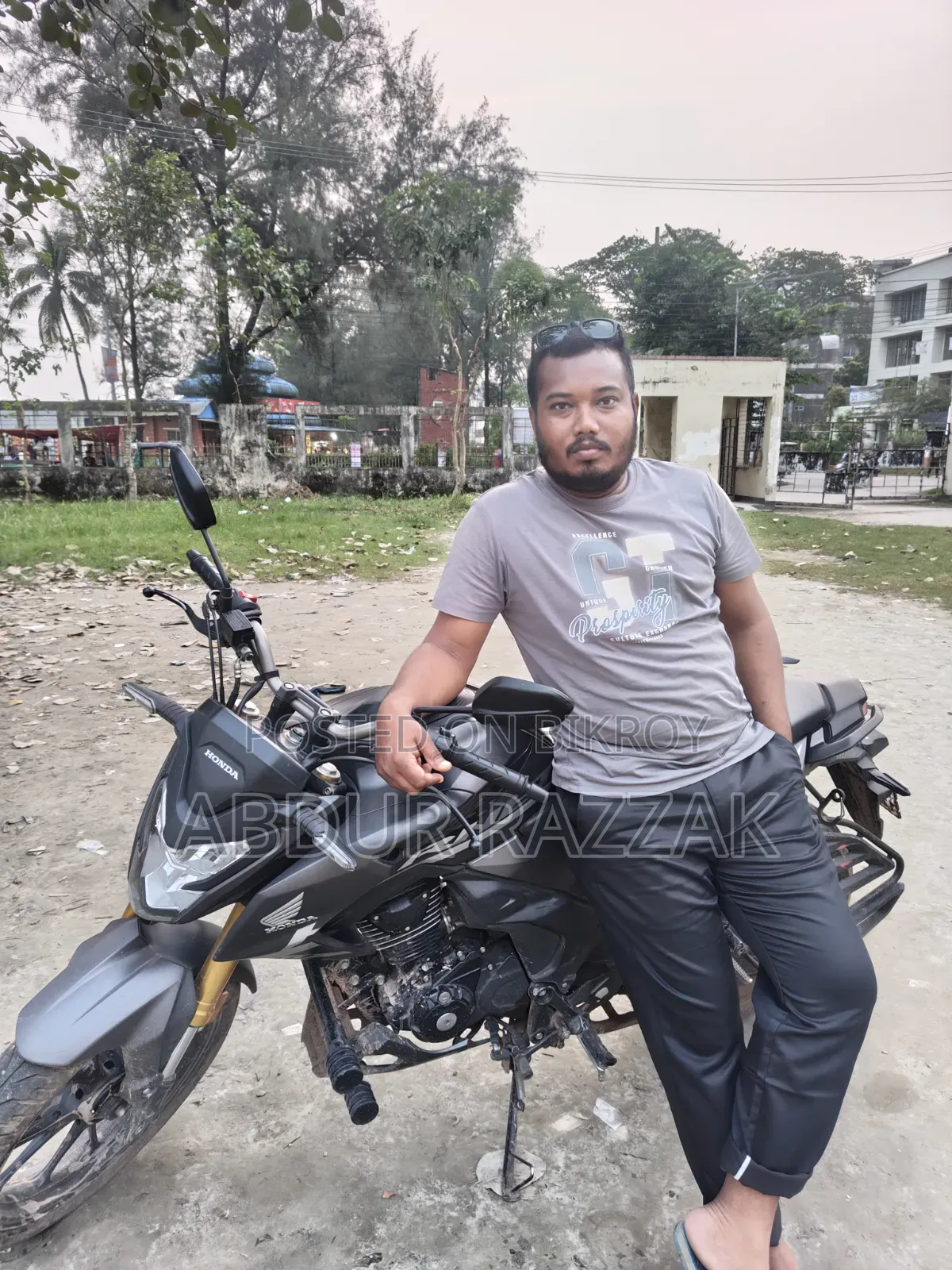 Honda Hornet 2.0 2026 Gray