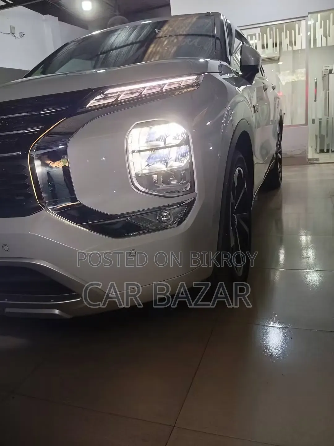 Mitsubishi Outlander 2.4 PHEV AWD 2022 White