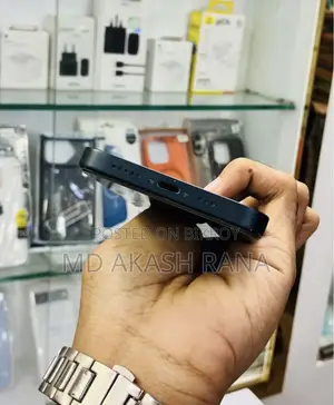 Apple iPhone 13 128 GB Black