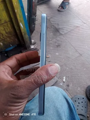 Tecno Spark Go 64 GB Yellow