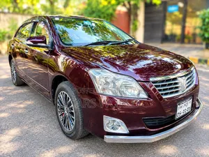 Toyota Premio 1.5-Liter Front-Wheel Drive 2014 Red