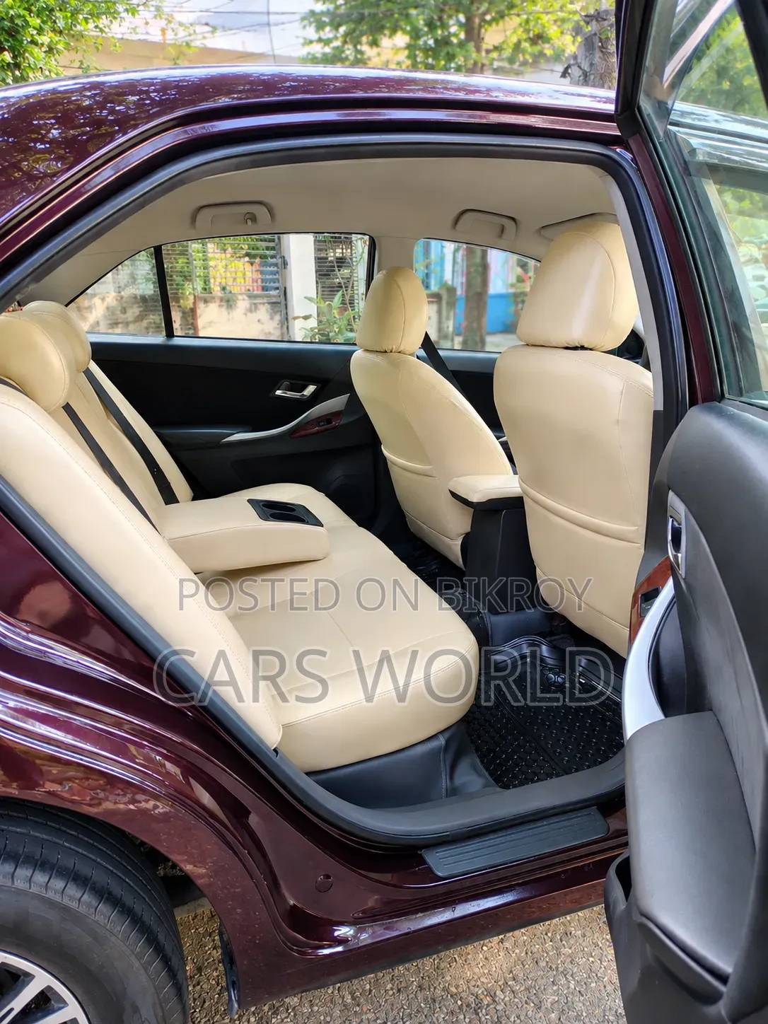 Toyota Premio 1.5-Liter Front-Wheel Drive 2014 Red