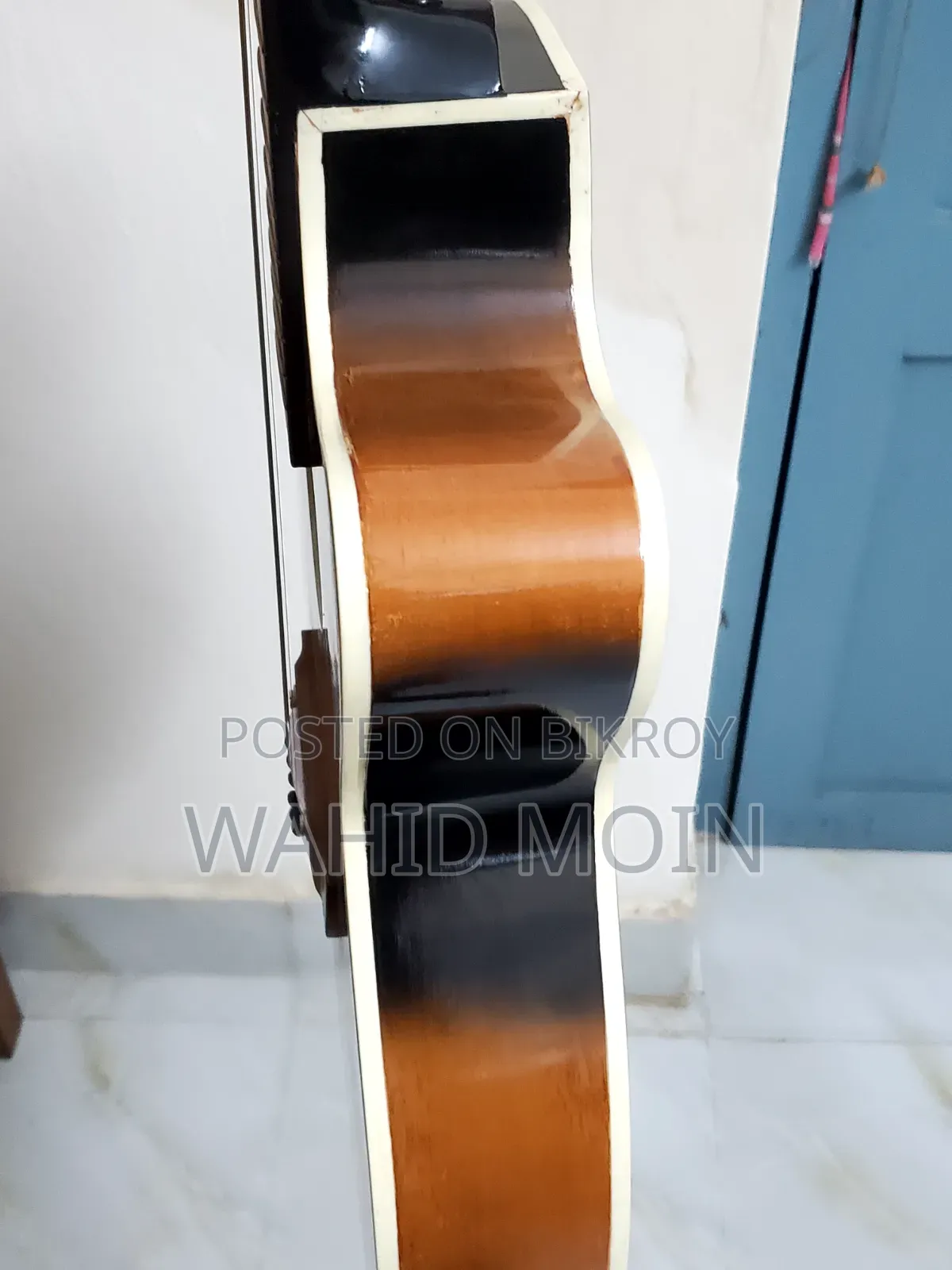 ইন্ডিয়ান সিগনেচার গিটার