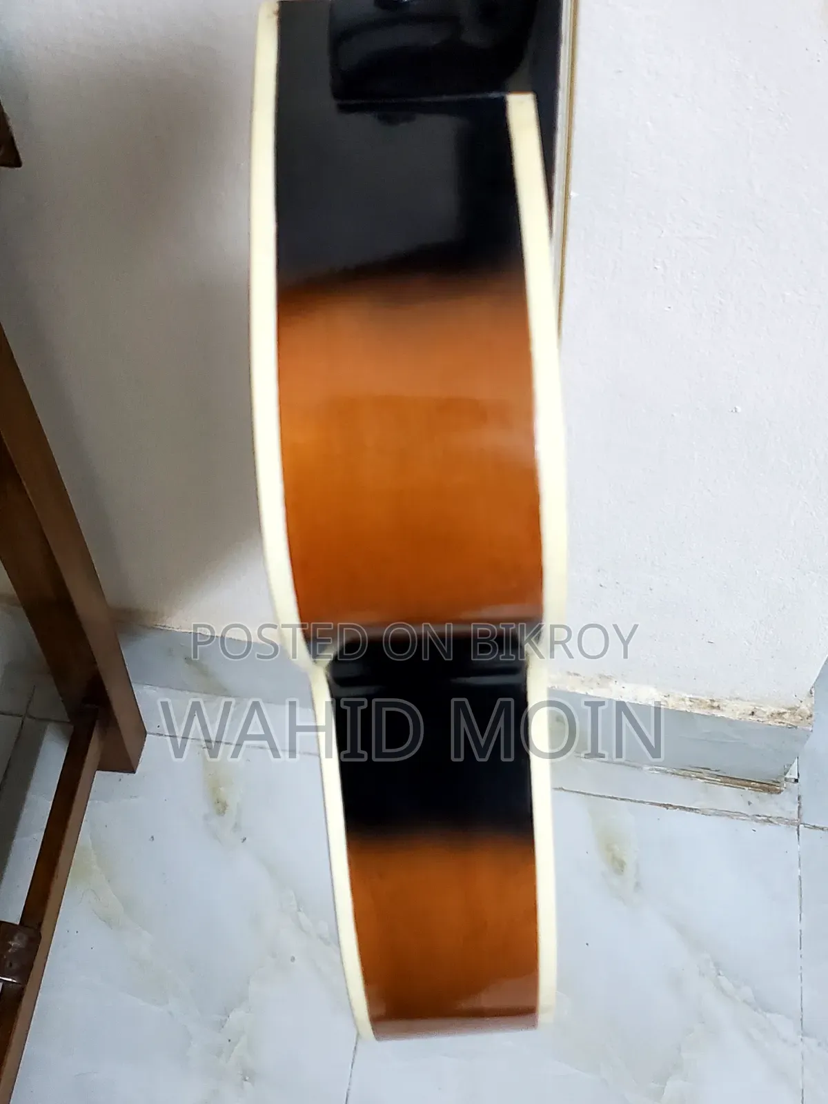 ইন্ডিয়ান সিগনেচার গিটার