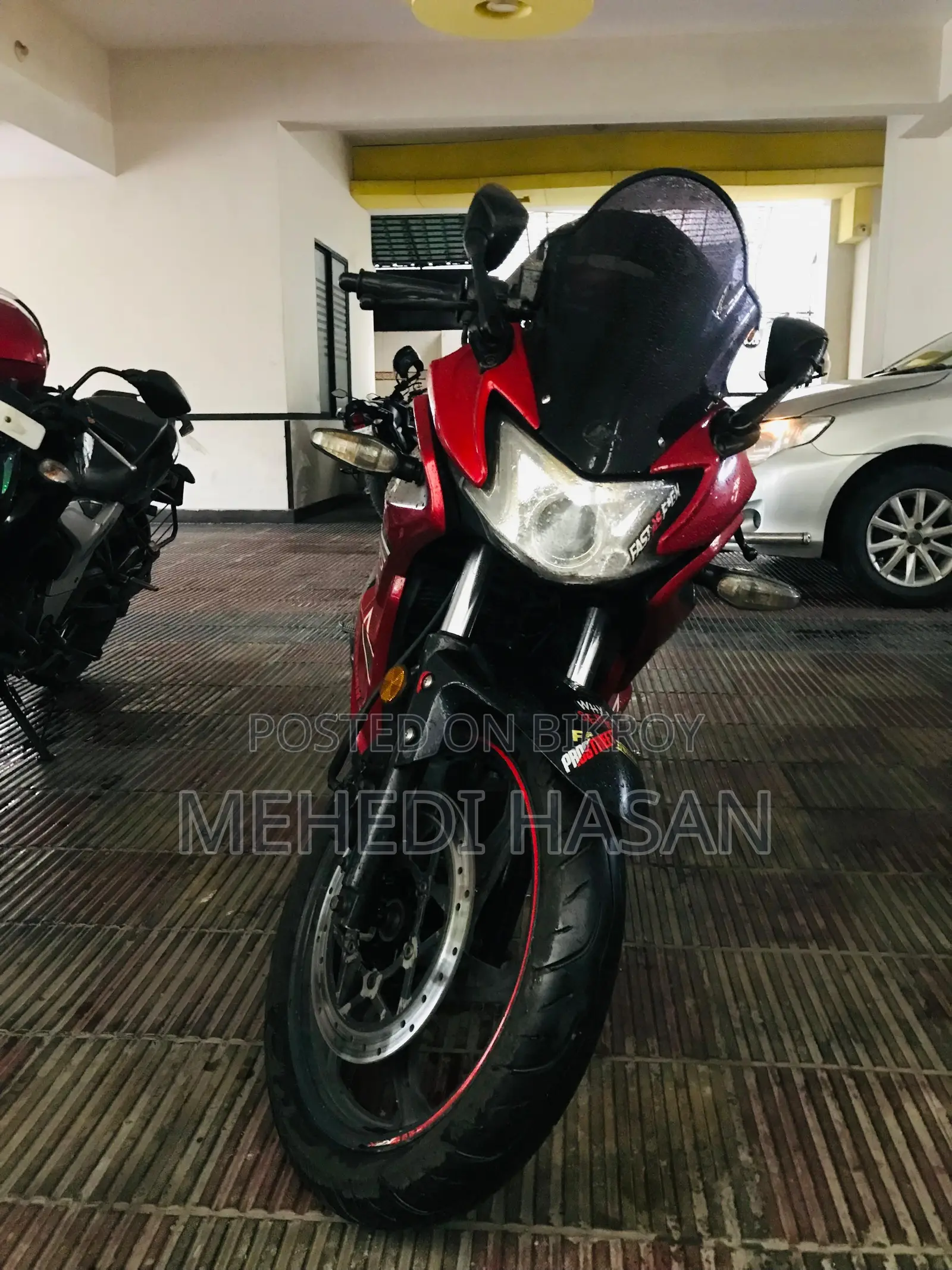 Lifan 2020 Red