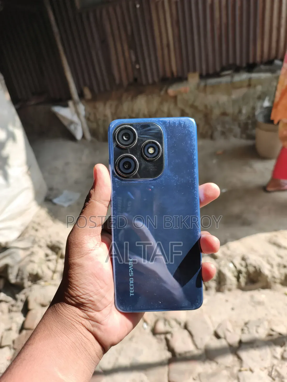 টেকনো স্পার্ক ১০সি ১২৮ জিবি ব্লু