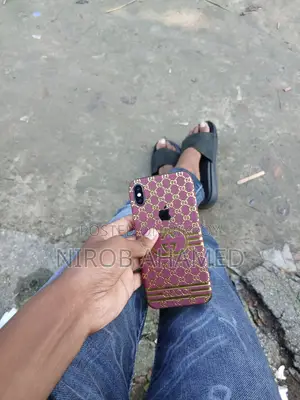 অ্যাপল আইফোন এক্স ২৫৬ জিবি ব্ল্যাক