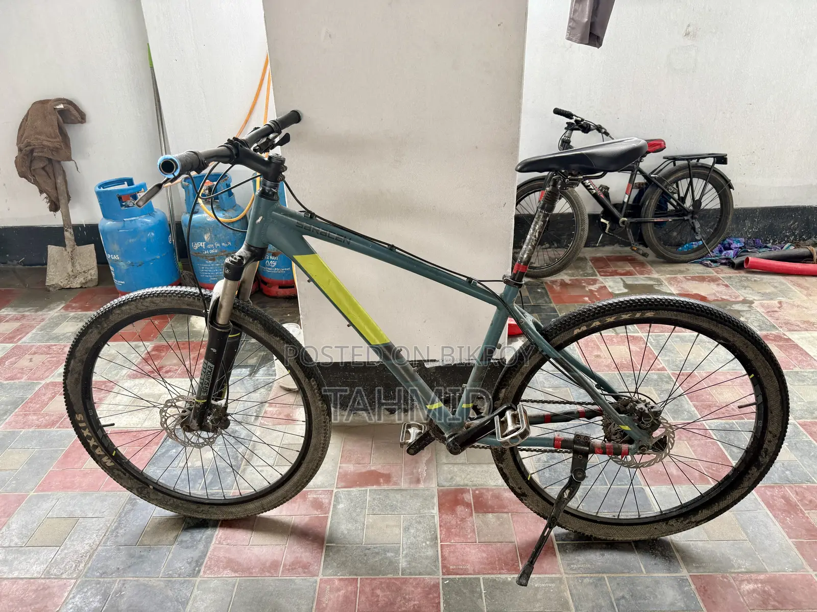 সারেসেন টাফট্র্যাক্স কম্প ডিস্ক মাউন্টেন বাইক
