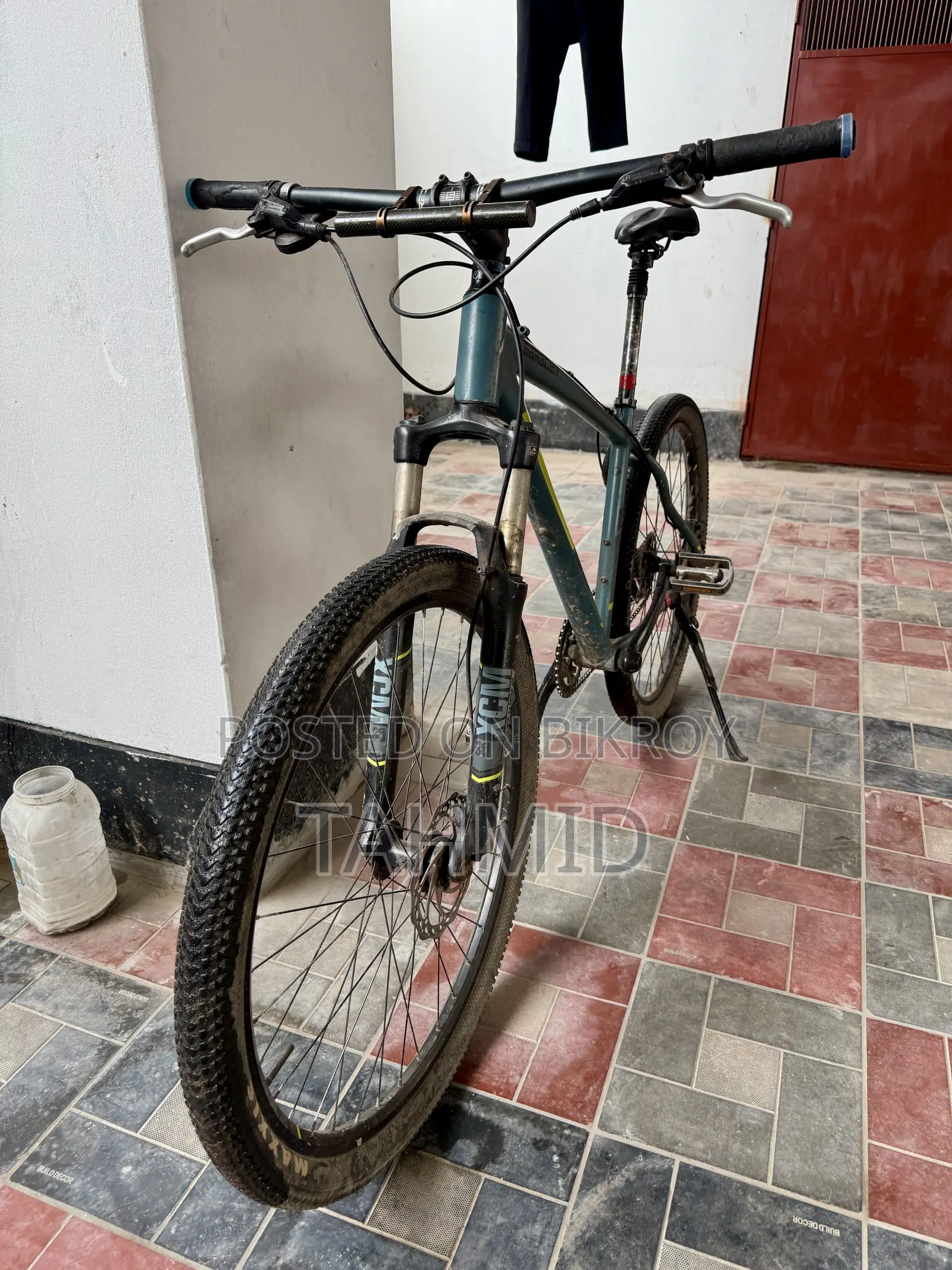 সারেসেন টাফট্র্যাক্স কম্প ডিস্ক মাউন্টেন বাইক