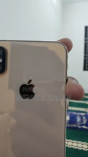 অ্যাপল আইফোন এক্সএস ৬৪ জিবি রোজ গোল্ড