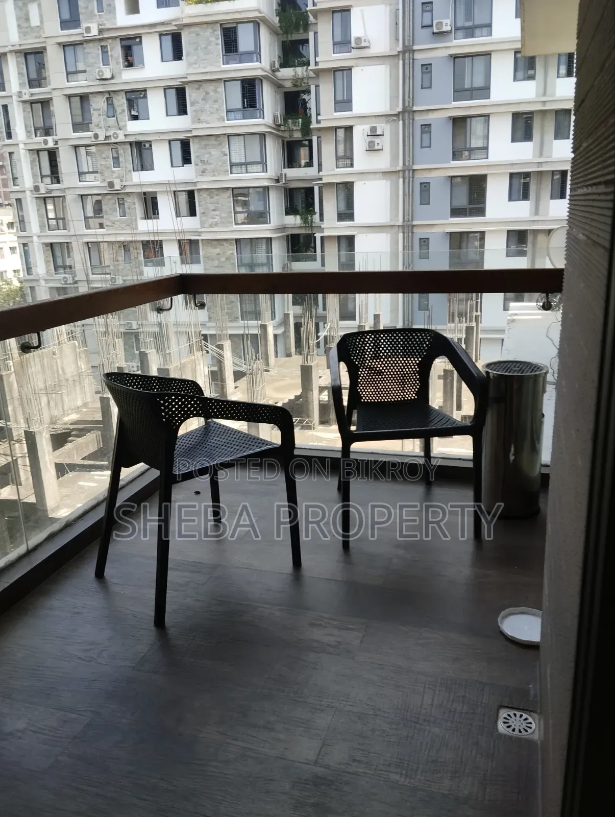 গুলশানে ৪ বেডরুমের অ্যাপার্টমেন্ট ভাড়ার জন্য