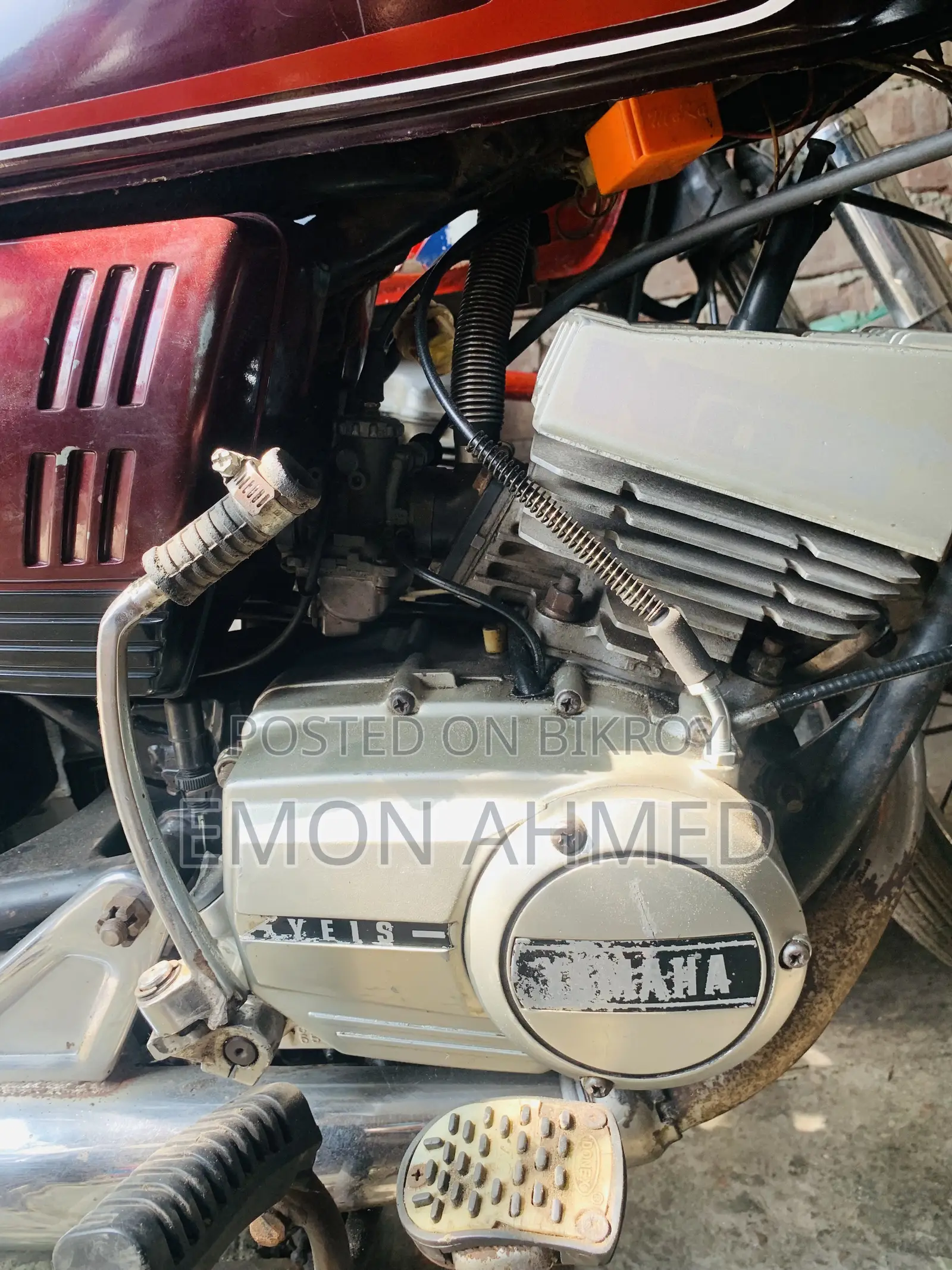 Yamaha 1992 Red