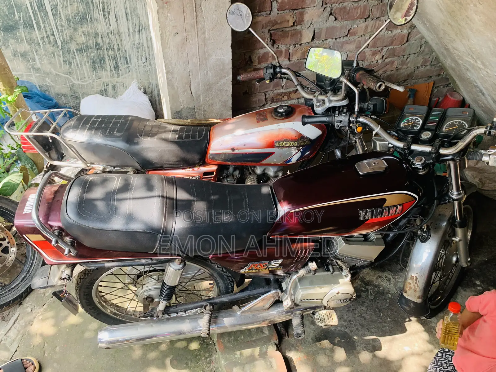 Yamaha 1992 Red