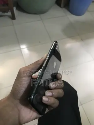 অ্যাপল আইফোন এক্স ৬৪ জিবি কালো