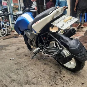 TVS Apache RTR 160 4V Fi 2020 Blue