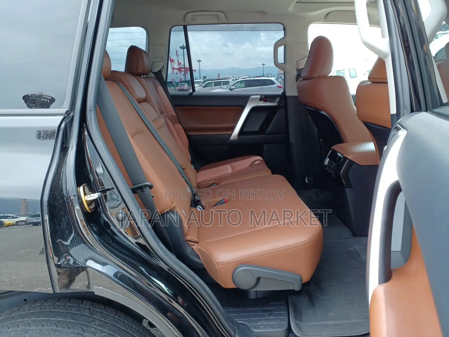 Toyota Land Cruiser Prado 2022 Black