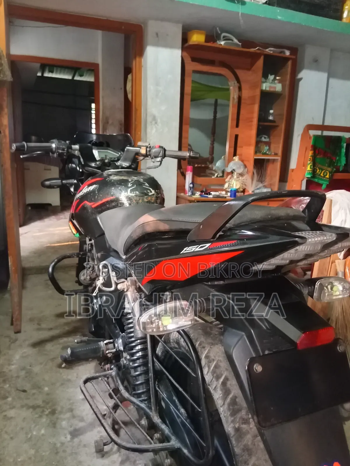 Bajaj Pulsar 150 2021 Black