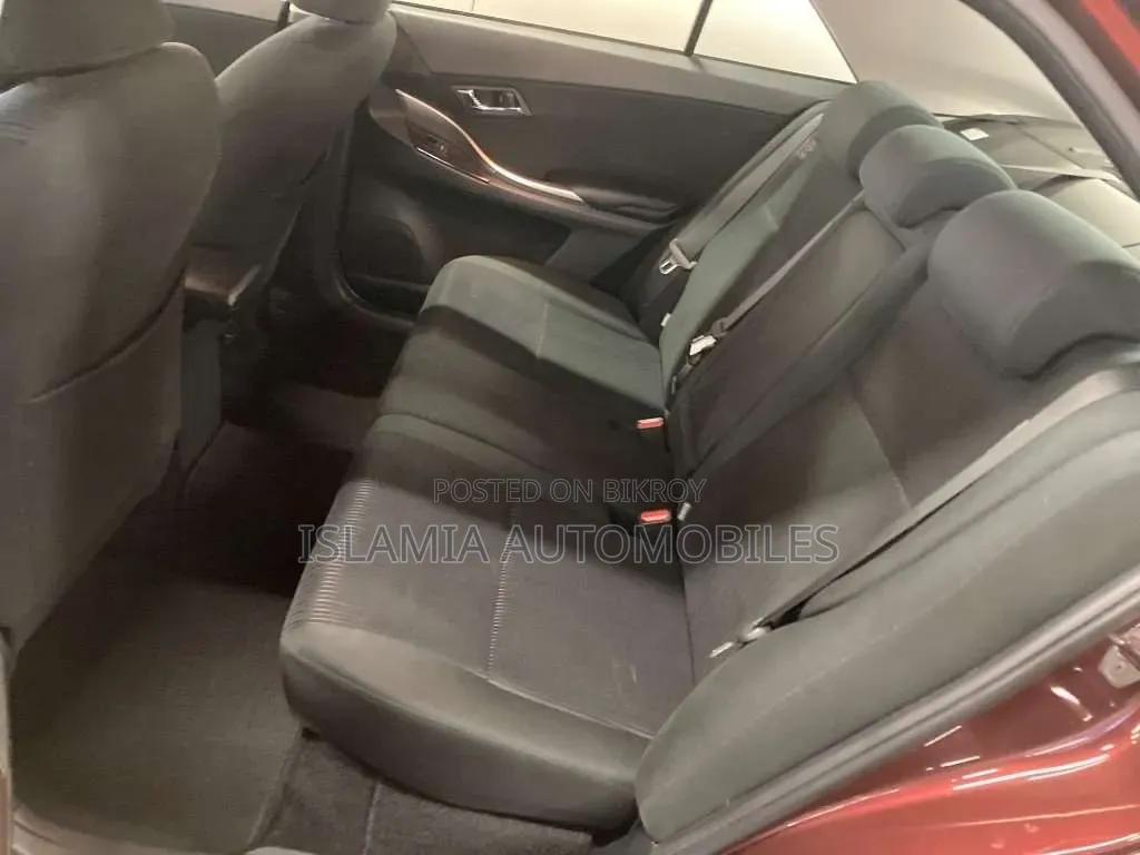 Toyota Premio 2021 Red