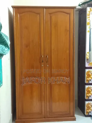 আলমিরা খাট