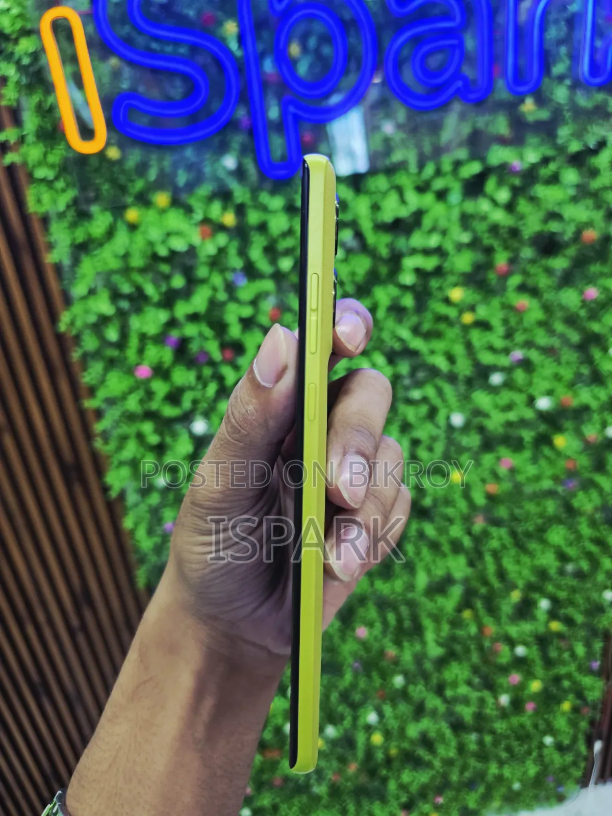 Motorola Moto G85 128 GB Green