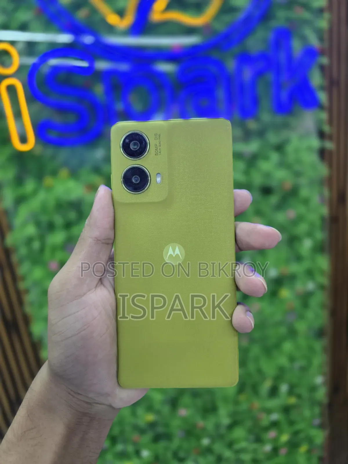 Motorola Moto G85 128 GB Green